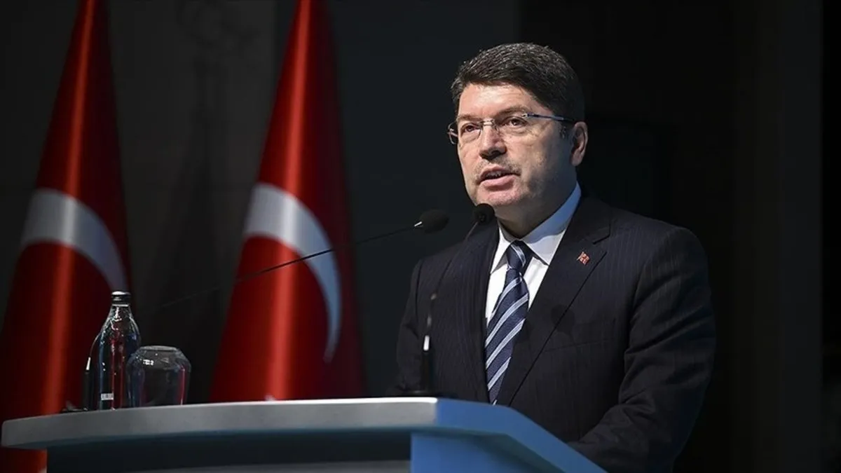 Adalet Bakanı Tunç'tan belediyelere yönelik yolsuzluk soruşturması açıklaması! Soruşturmalar siyasi değil