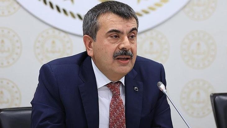 Bakan Tekin'den yabancı dil eğitimiyle ilgili açıklama