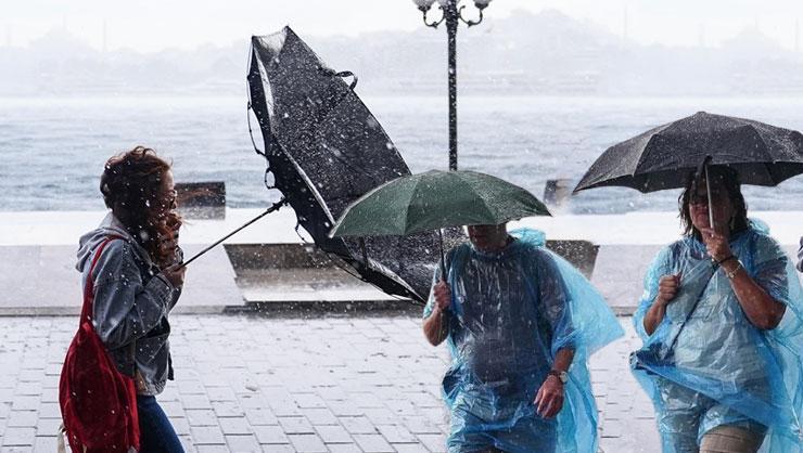 Meteoroloji son raporu yayınladı: 13 kentte alarm! 'Zorunlu olmadıkça dışarı çıkmayın'