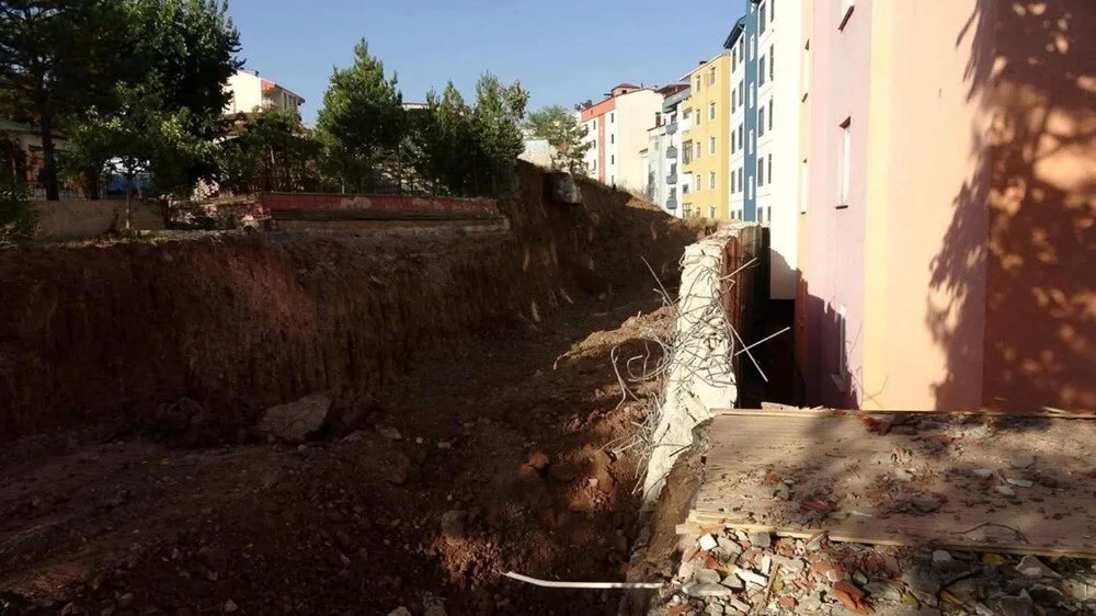 İspir’de Heyelan Bölgesinde Çalışmalar Başlıyor
